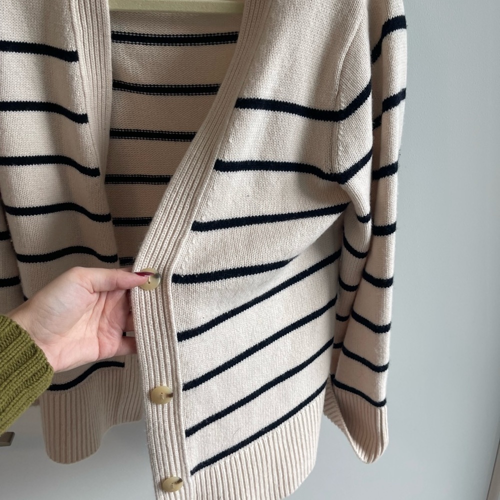 Vince Striped Beige and Black Women's Sweater - Picture 3 of 6